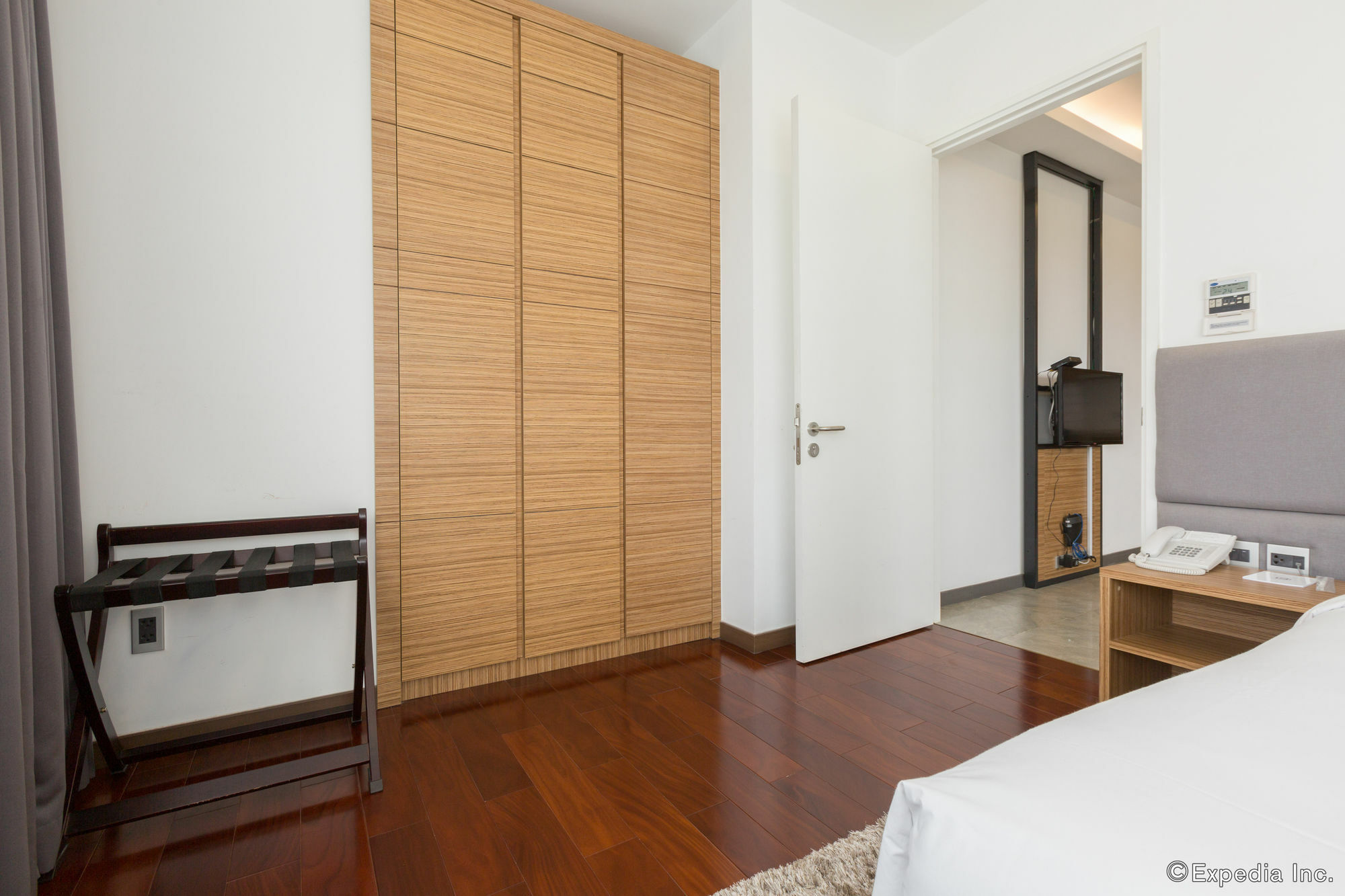 Charm Suite Residence Saigon ホーチミン市 エクステリア 写真